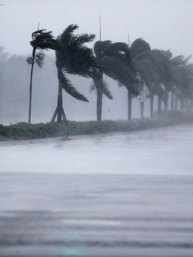 Hurricane tracker : A Tropical storm Ian will hit Florida  on Monday est